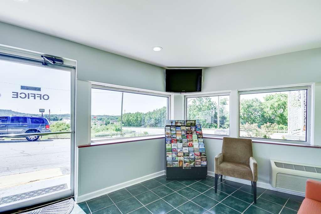 Knights Inn Berea Interior photo