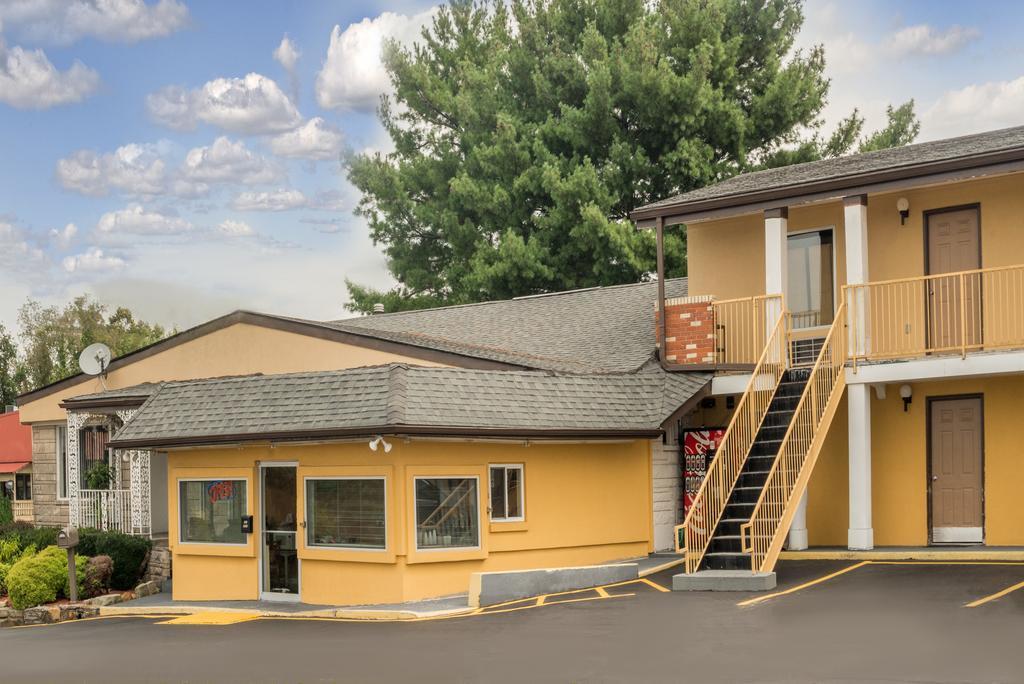 Knights Inn Berea Exterior photo